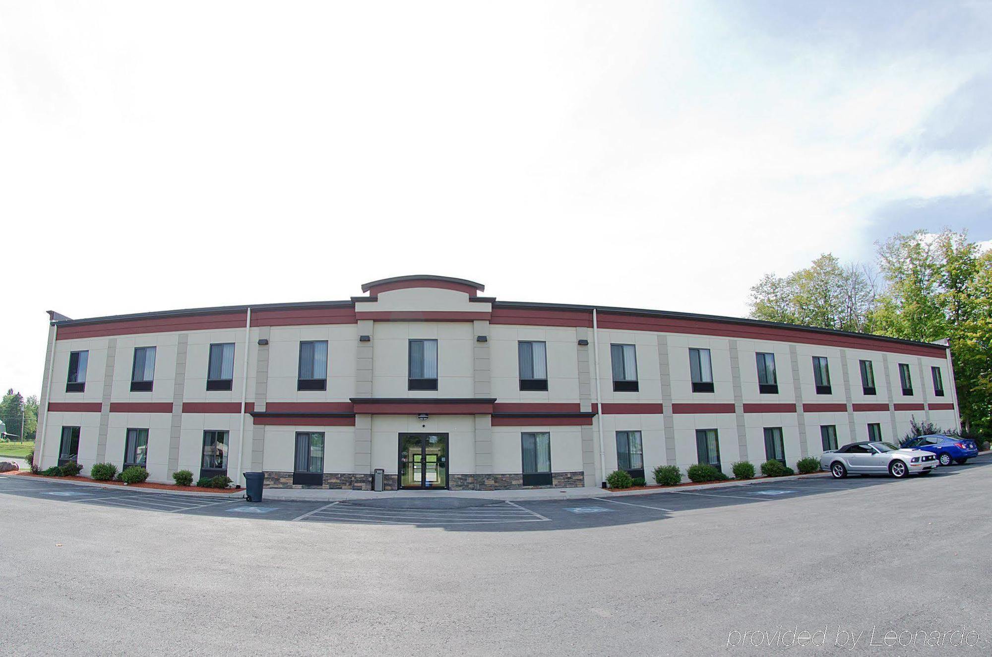 Pleasant Night Inn- Carthage Ny מראה חיצוני תמונה